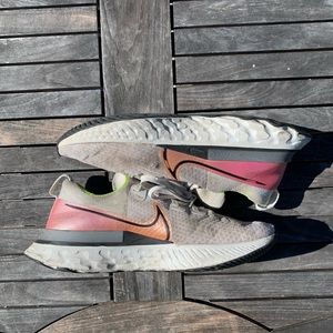 Nike react fly knit running shoes